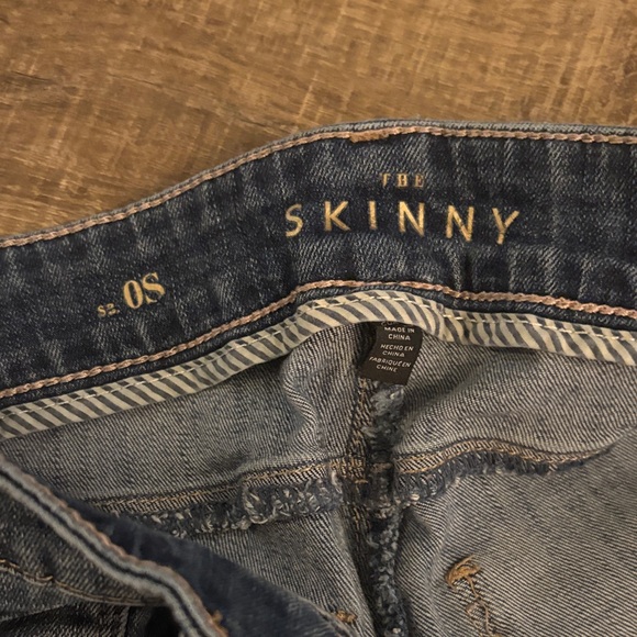 Women's WHBM Dark Blue Skinny Jeans - Picture 10 of 13